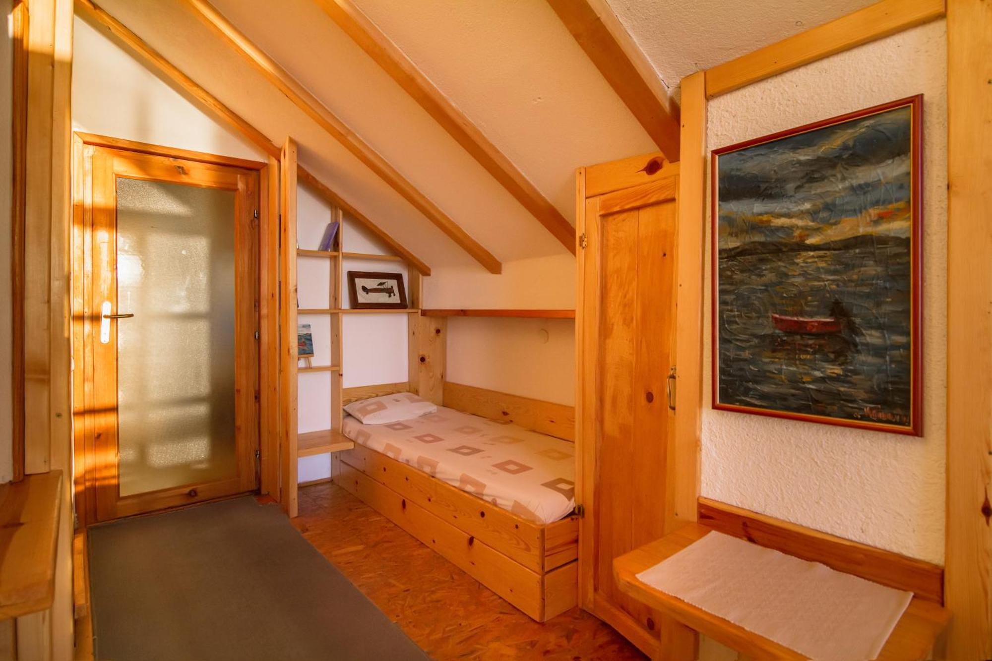 Robinson Sunset Guest House Lagadin Room photo