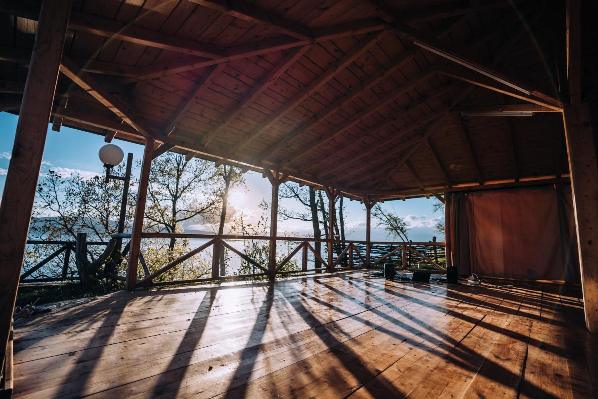 Robinson Sunset Guest House Lagadin Exterior photo